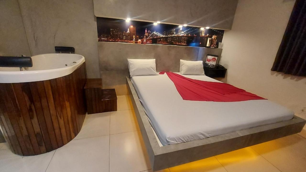Motel Copacabana Ribeirão Preto Eksteriør billede